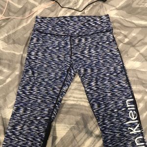 Calvin Klein workout leggings cropped